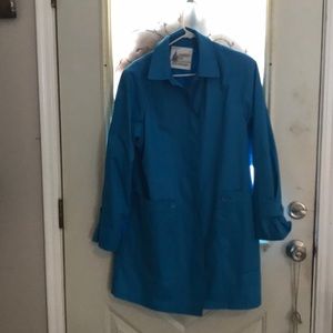 NWOT Blue London Fog knee length Rain 🧥